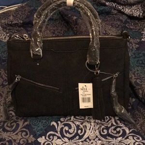 Shi black suedes purse